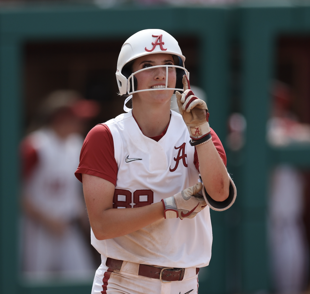 PHOTO: Alabama Softball/Jenna Johnson (Kent Gidley)